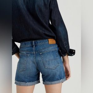 🔥🔥SZ 2, 26 Lucky Brand Boyfriend Jean Short,  4.5 inseam SO CUTE!